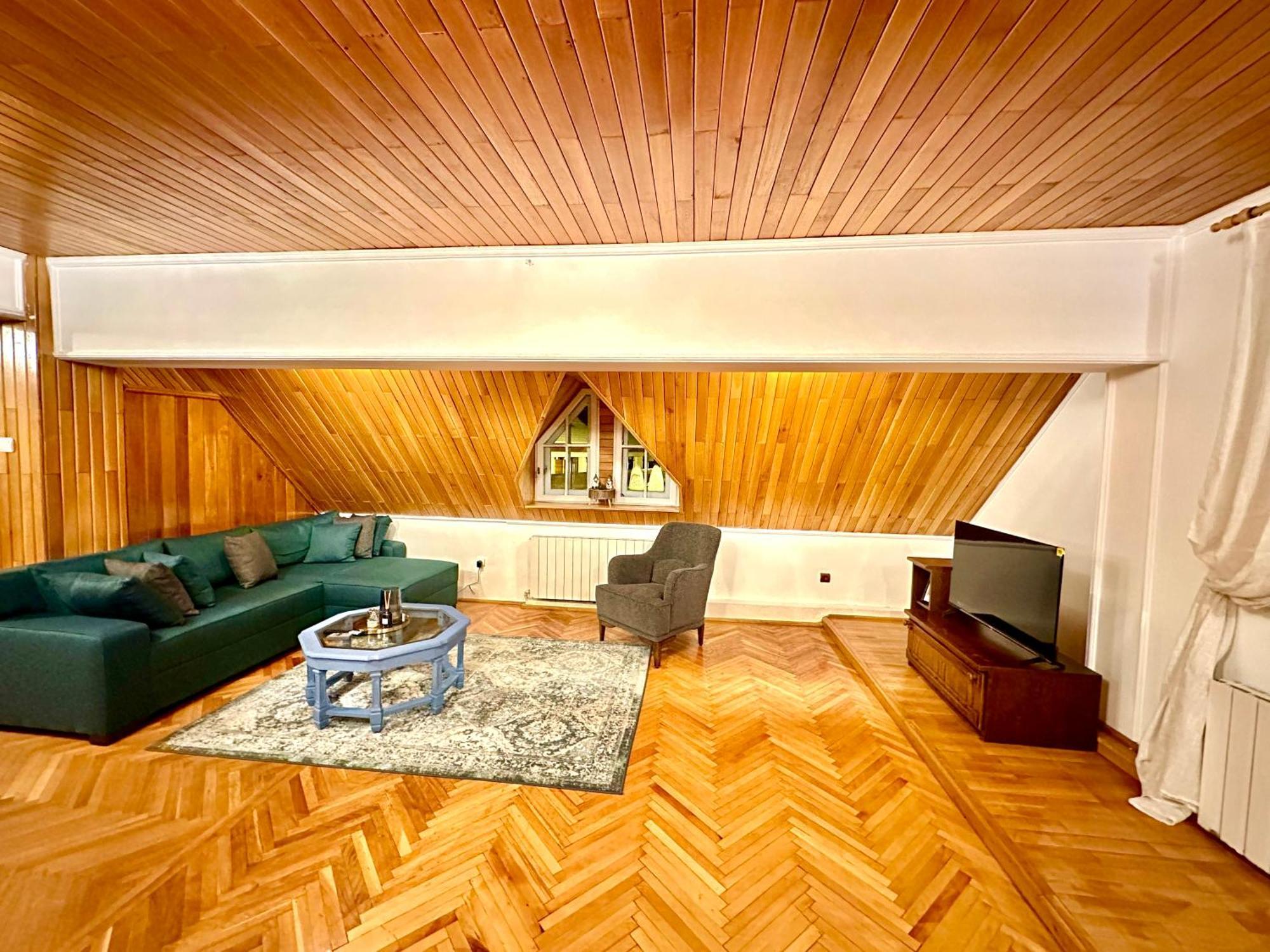Pine Peak Apartments Предял Экстерьер фото