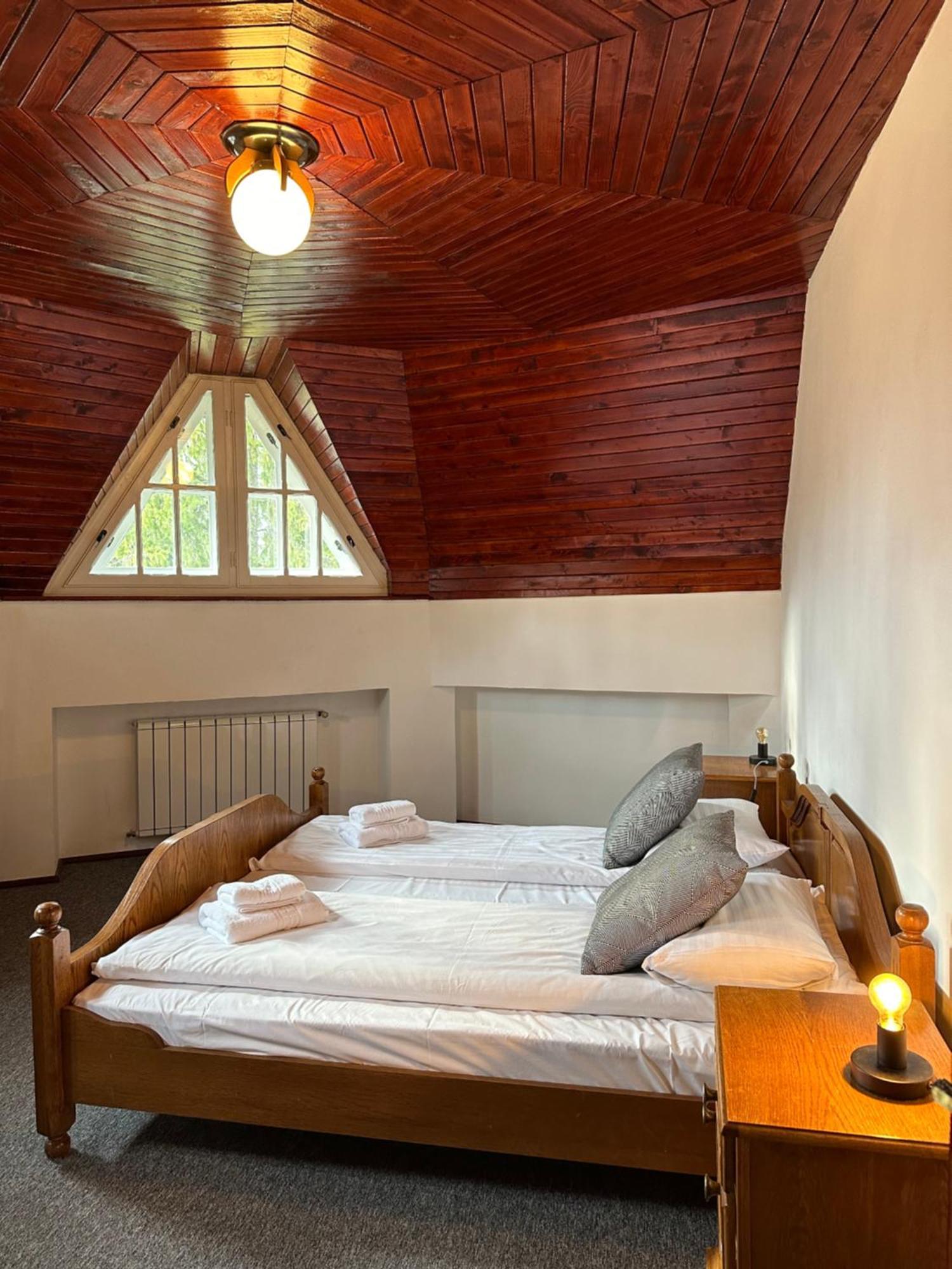 Pine Peak Apartments Предял Экстерьер фото