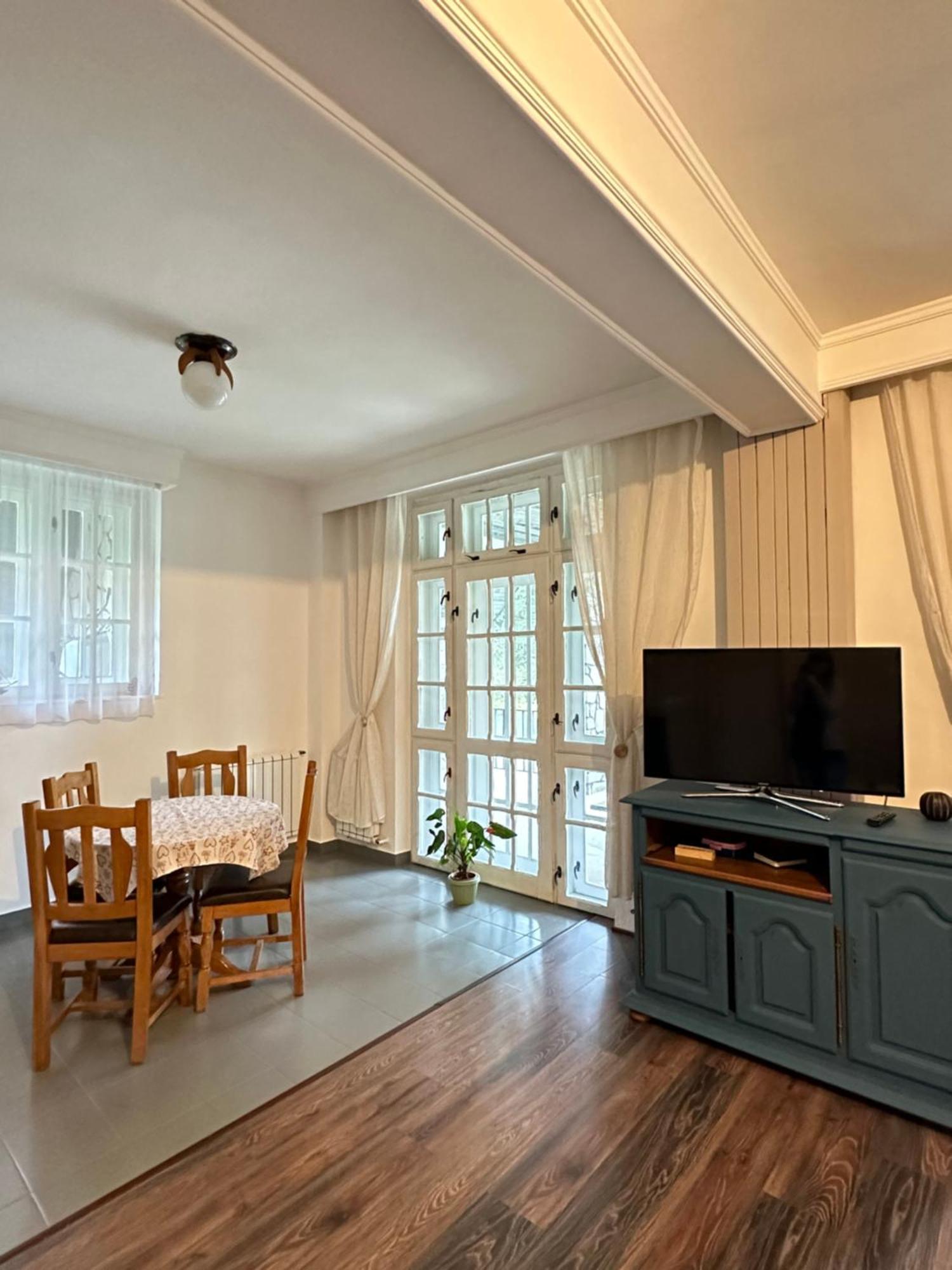 Pine Peak Apartments Предял Экстерьер фото